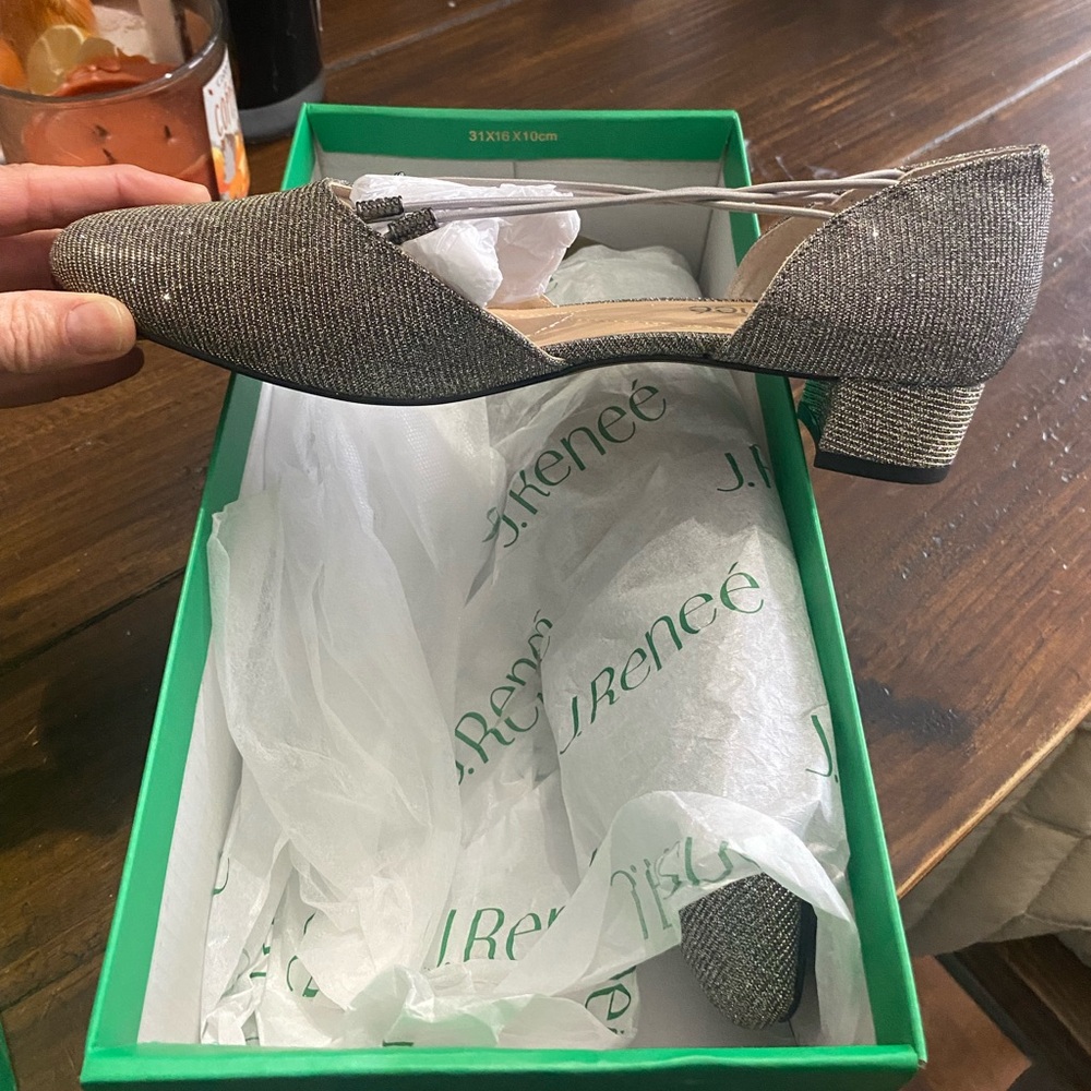 J.Renee Women's pewter dance glitter Block Heel Shoes